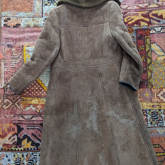Vintage sheep skin long coat - Picture 5 of 5